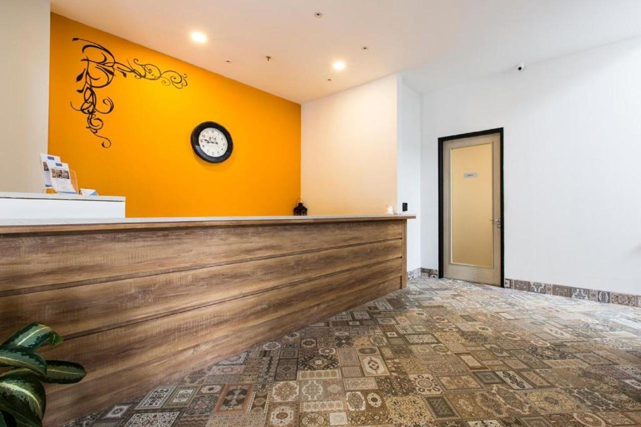 Sparks Odeon Sukabumi, Artotel Curated Extérieur photo