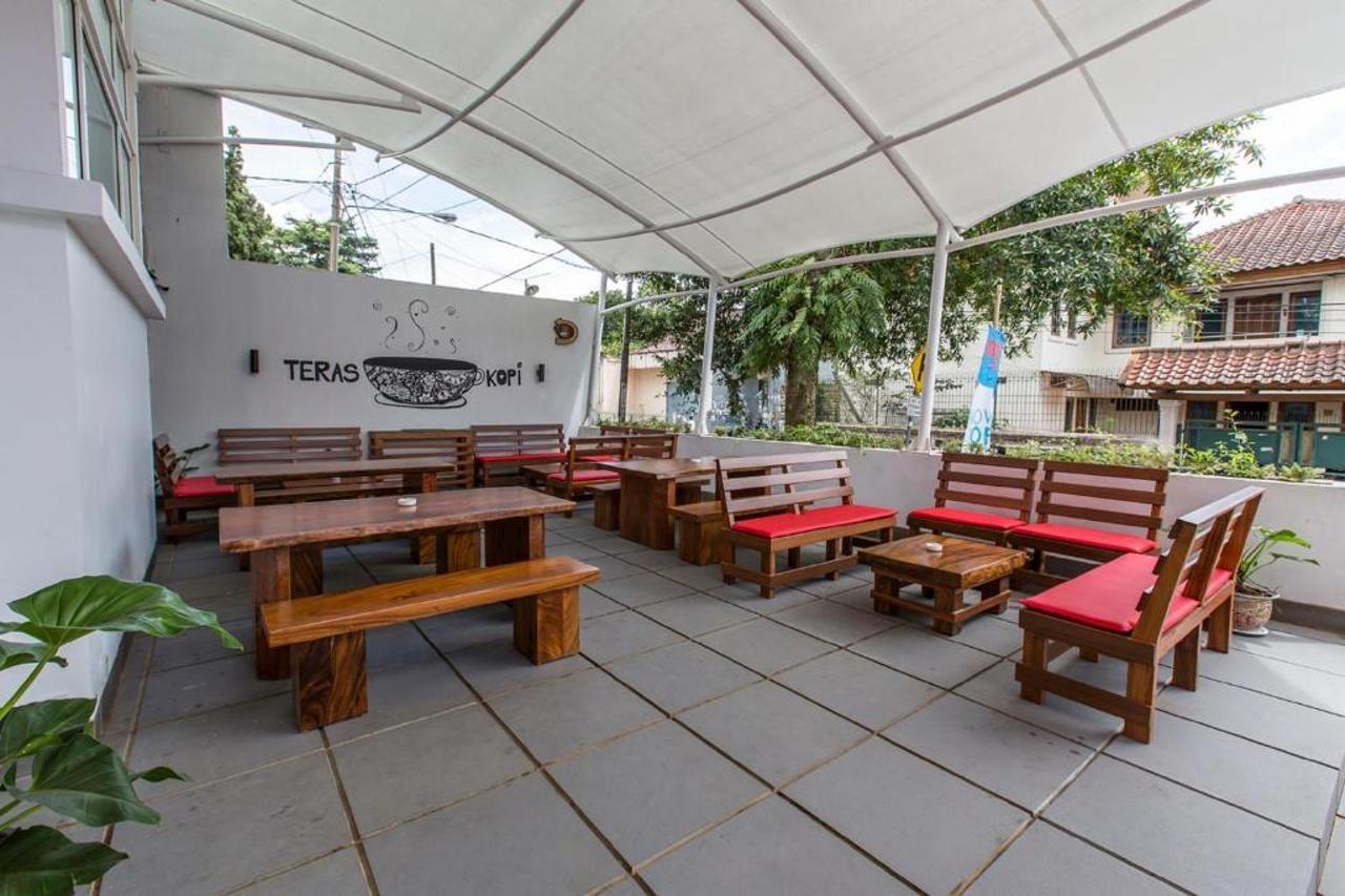Sparks Odeon Sukabumi, Artotel Curated Extérieur photo